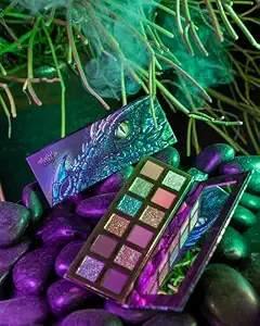 Whats Up Beauty - Dragon Eye Eyeshadow Palette Talc Free Clean Cruelty Free Made in Italy Makeup